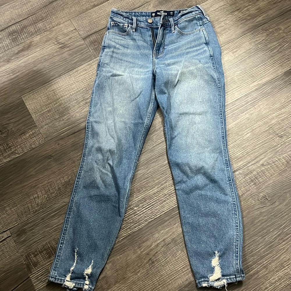 Hollister high rise mom jeans n size 00 regular
